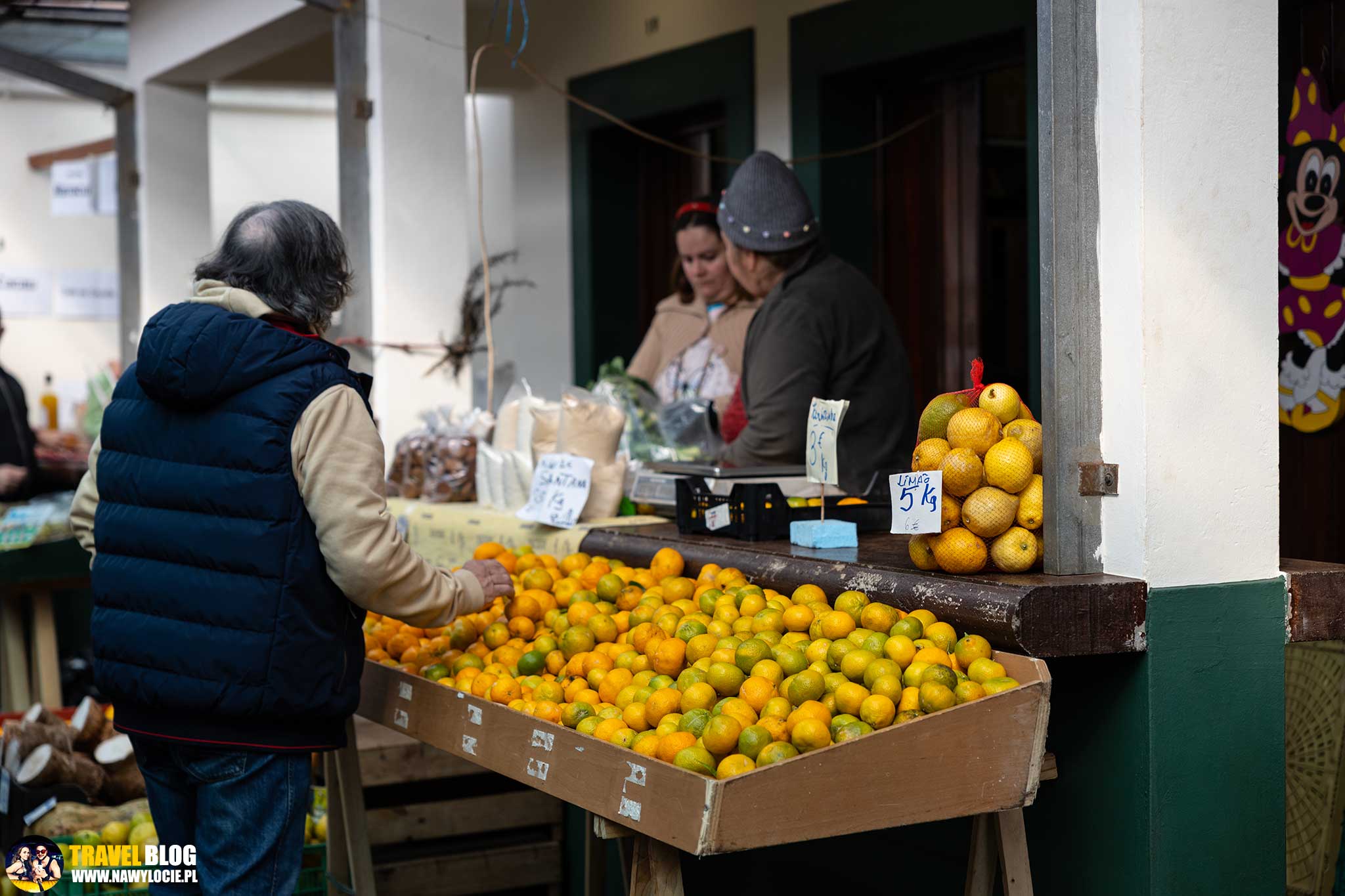 Market Santo da Serra na Maderze